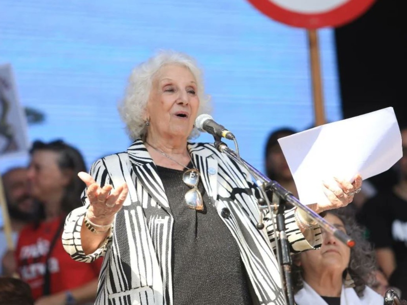 Día de la Memoria: Madres y Abuelas de Plaza de Mayo apuntaron fuertemente al Gobierno