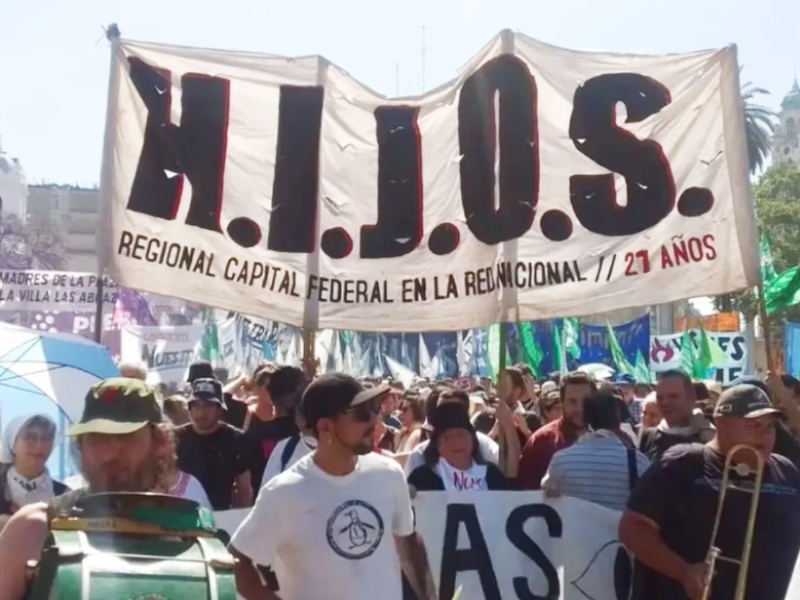 Denuncian que una militante de HIJOS fue abusada sexualmente y amenazada