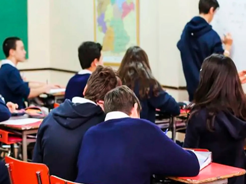 Vouchers educativos: cómo anotarse al subsidio para alumnos de colegios privados 