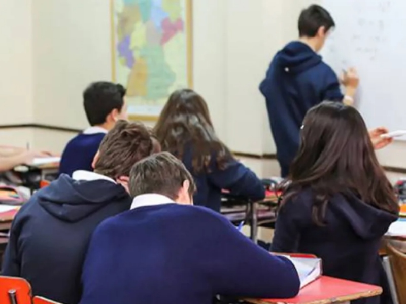 Abrió la inscripción para el voucher educativo y colapsó el sistema