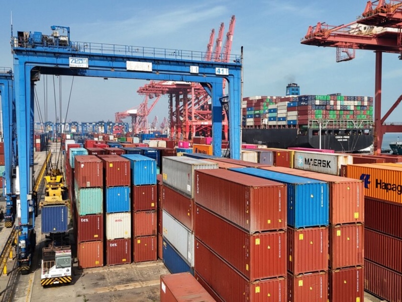 Por un desplome en las importaciones, el superávit comercial superó los u$s2.000 millones en marzo