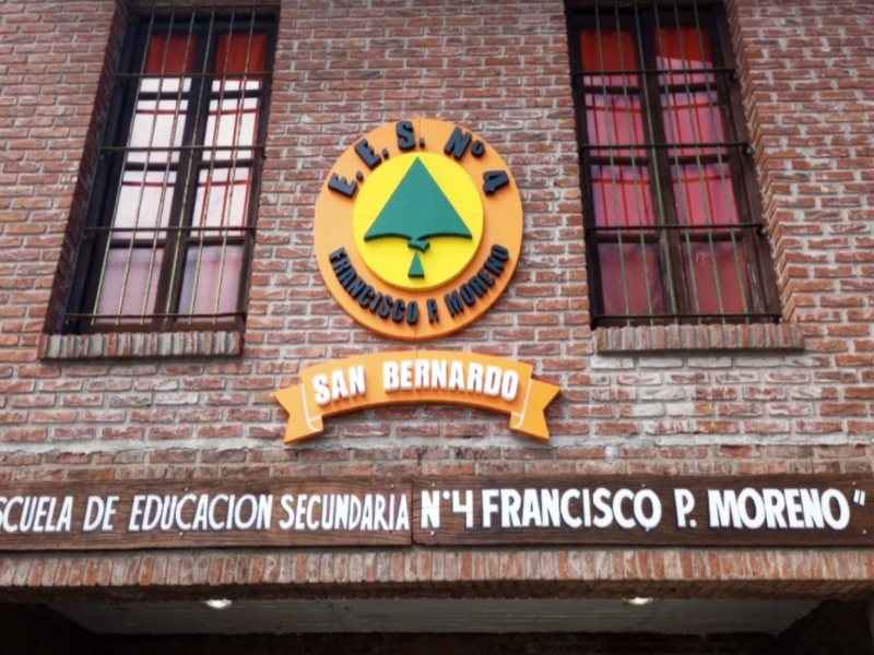 Apartan a un docente de San Bernardo tras la difusión de un video maltratando a alumnos