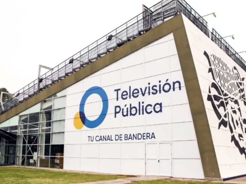 Suspendieron los contenidos de redes sociales y páginas web de los Medios Públicos