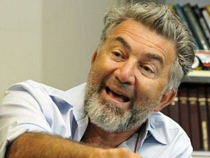 El Gobierno echó a Teddy Karagozian, el asesor económico que había cuestionado a Luis Caputo