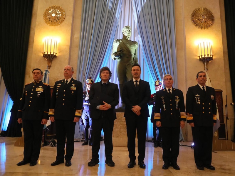 Milei excluyó a Villarruel de la cena con las FFAA y se reinstala la tensión en el Gobierno