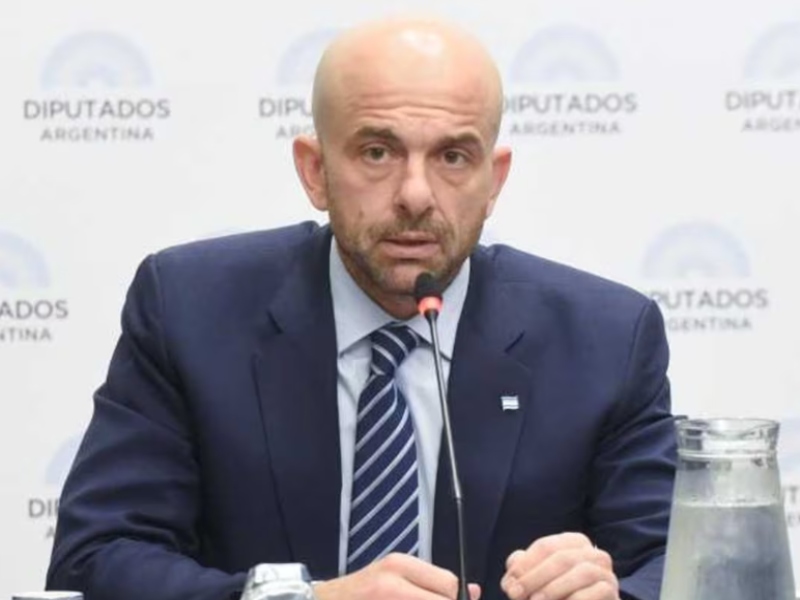 Nación dejará de subsidiar los colectivos de CABA a partir de septiembre