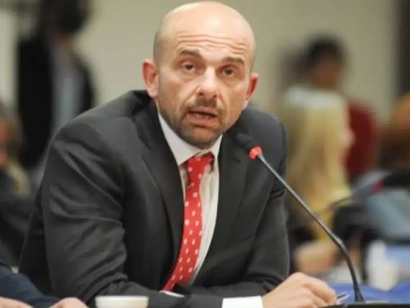 Antes del paro, el Gobierno anunció que Biró será excluido del directorio de Aerolíneas Argentinas