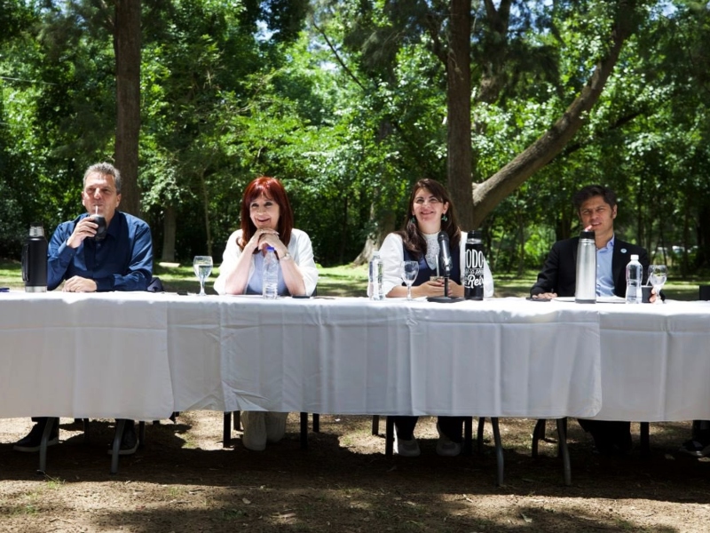 PJ bonaerense: para limar las tensiones, se reunieron Cristina, Massa y Kicillof