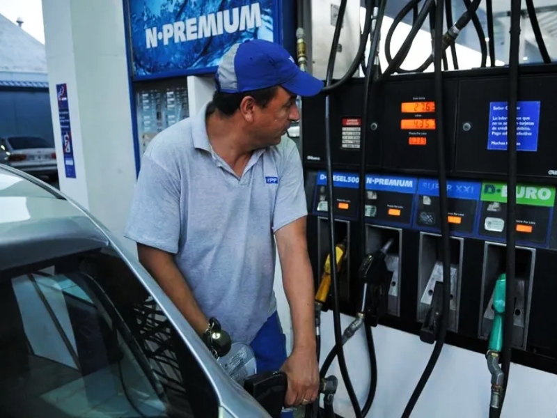 Combustibles: YPF confirmó que aumentará sus precios el viernes 3 de enero