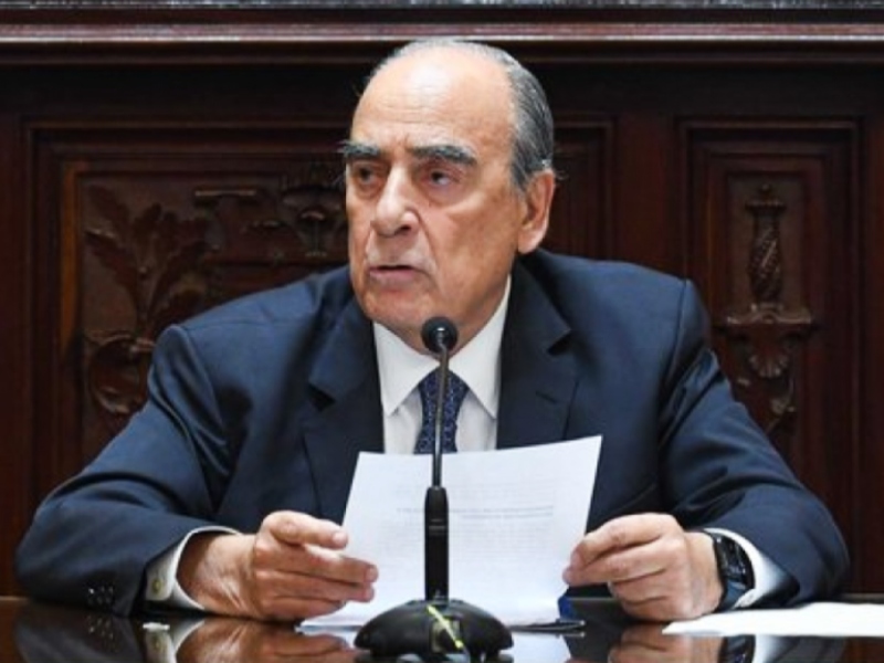 El Gobierno insiste con eliminar las PASO y no suspenderlas como quiere la oposición