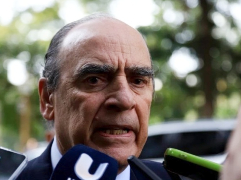 Fin del cepo: el Gobierno niega una devaluación y asegura que «no hay motivos para que impacte en los precios»