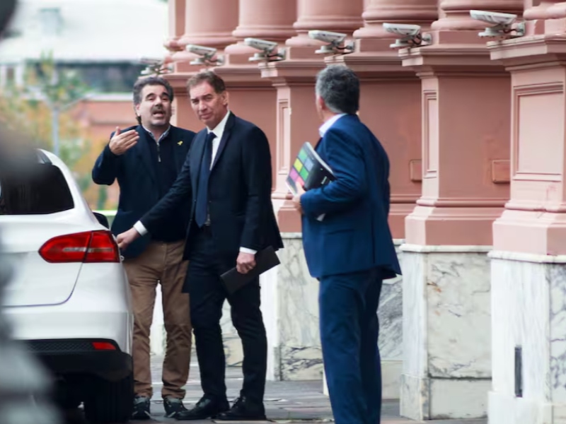 Intendentes de PRO plantean condiciones a un acuerdo con LLA y Bullrich discute lugares con Pareja