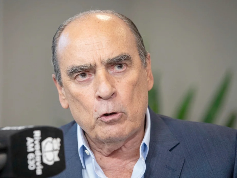 La Rosada, opositores y el Frente Renovador apuntaron contra las reelecciones indefinidas