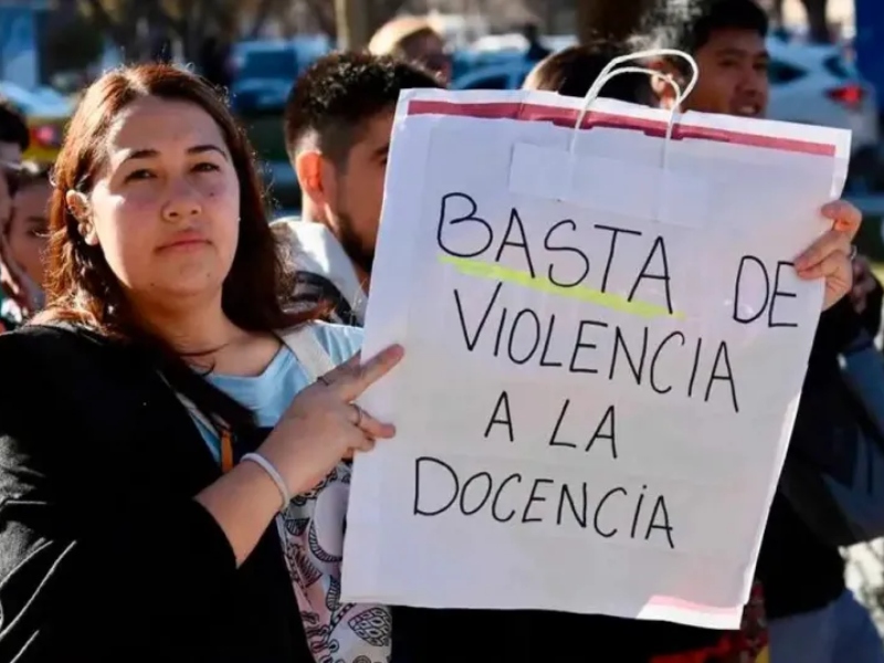 Neuquén: una madre desfiguró a una docente que retó a su hija y terminó imputada