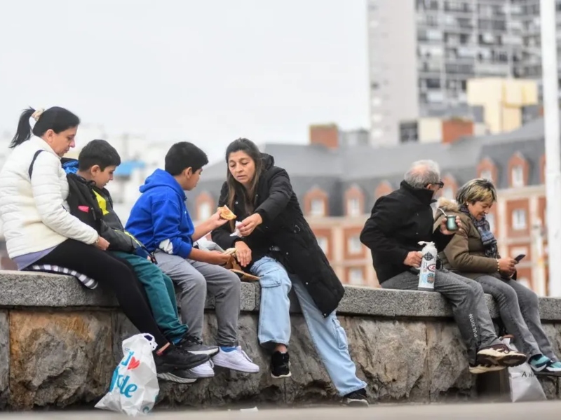 Turismo austero: menos viajes, estadías y gasto en los feriados por Güemes y la Bandera