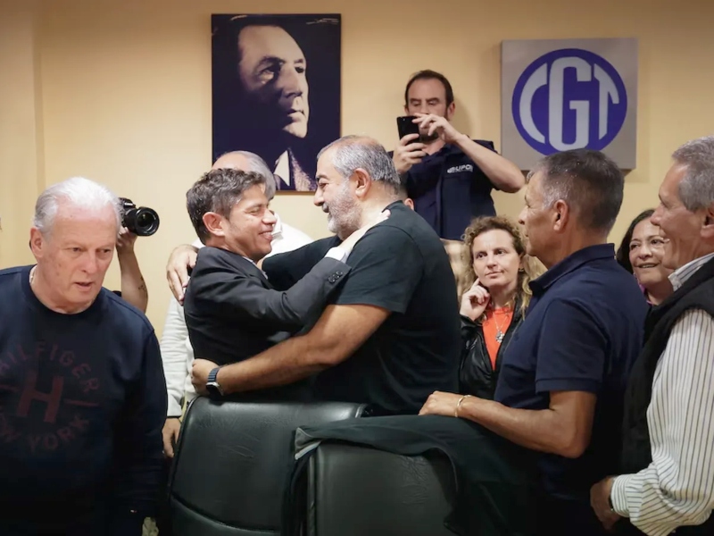 Kicillof se reunió con la CGT y acordaron la participación sindical en el armado de Fuerza Patria
