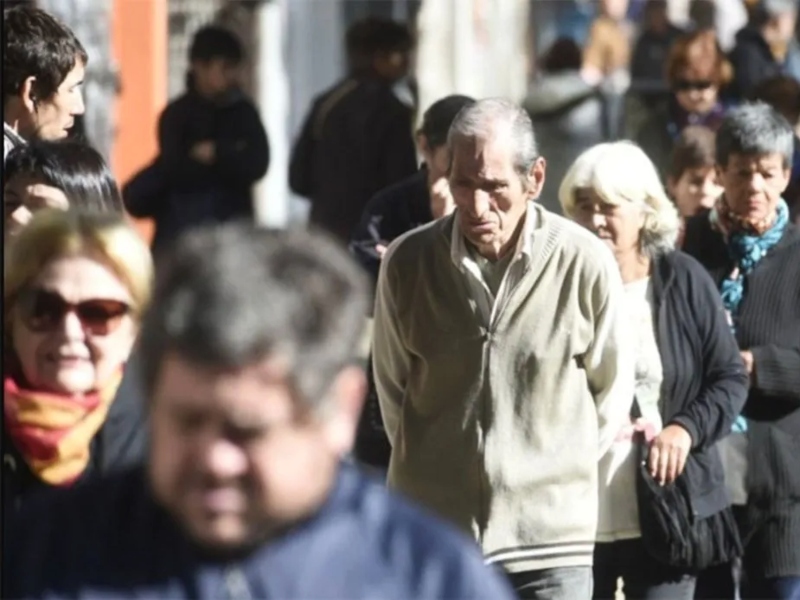 Oficializan la nueva suba de jubilaciones, pensiones y AUH: cómo quedan