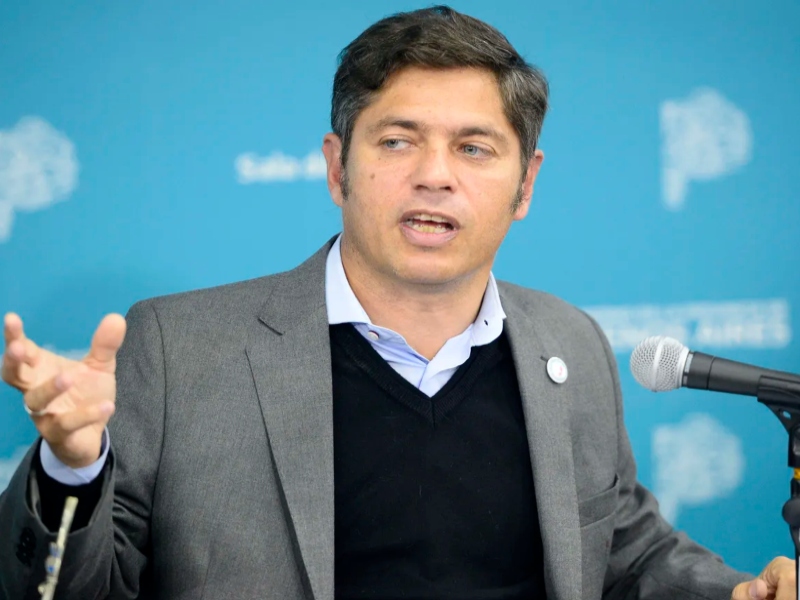 Kicillof cruzó a Milei y acusó al Gobierno de difundir fake news: «Le vamos contestar en las urnas»