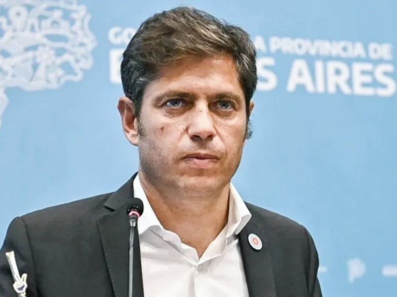 Kicillof denunció a la SIDE por presunto espionaje ilegal y exigió una investigación judicial