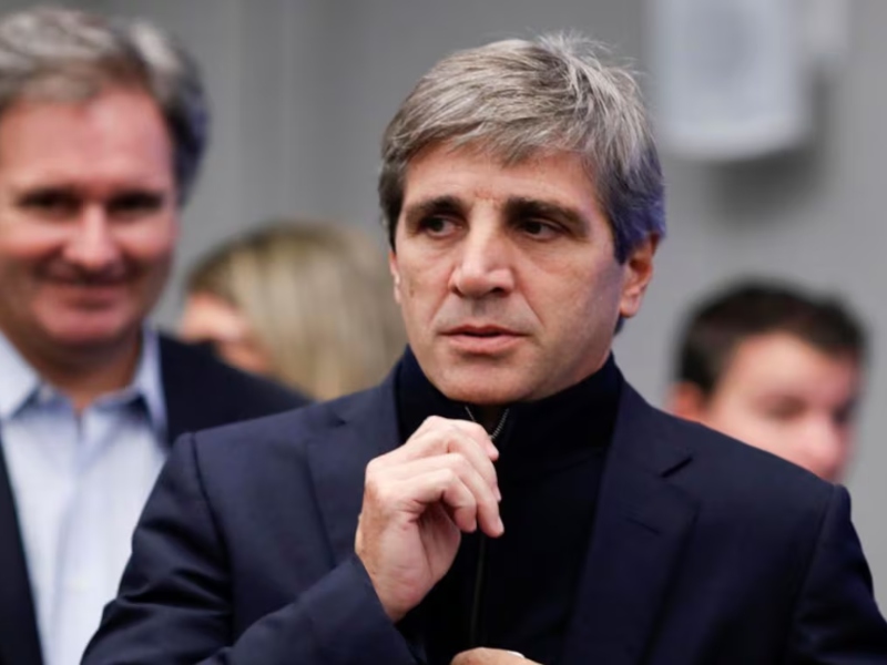 El Gobierno ratifica que el BCRA seguirá vendiendo dólares para evitar sobresaltos