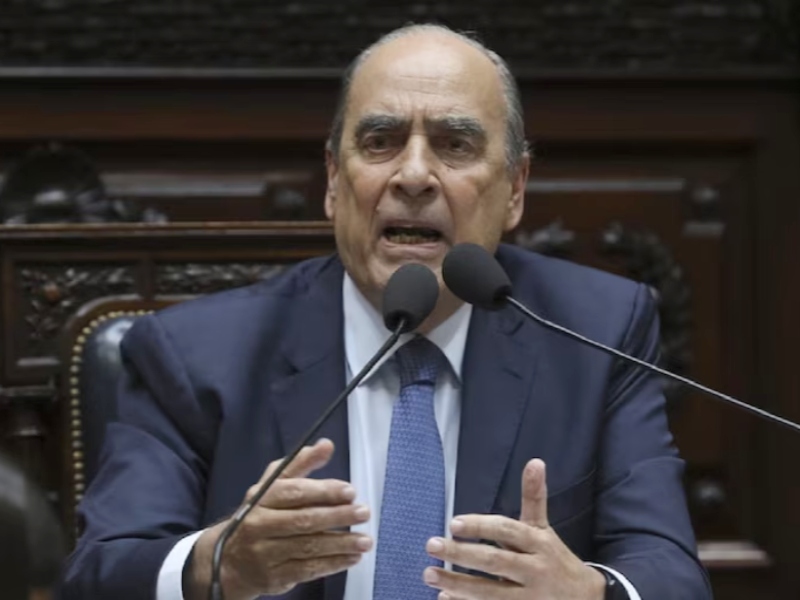 El Ejecutivo promulgó la Ley de Emergencia en Discapacidad, pero suspendió su aplicación