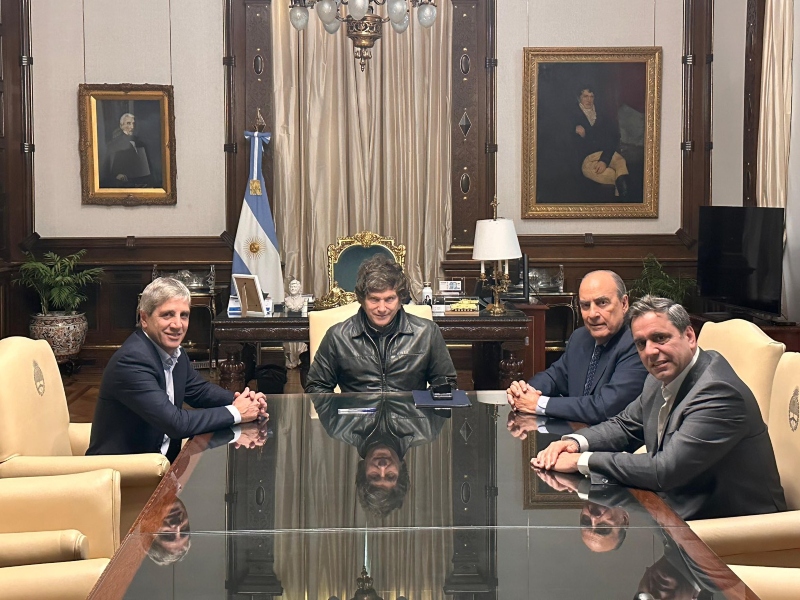 Tras la derrota en Provincia, Milei designó a Lisandro Catalán como nuevo Ministro del Interior