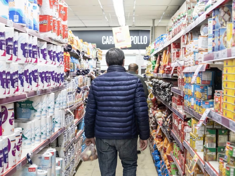 La inflación de agosto fue de 1,9% y acumuló 33,6% en los últimos doce meses