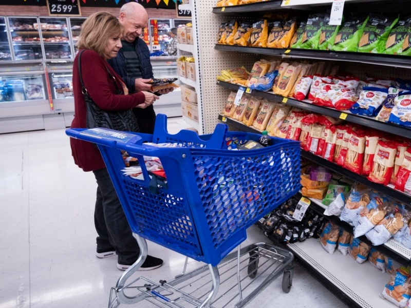Lanzan un programa de descuentos para jubilados en los supermercados