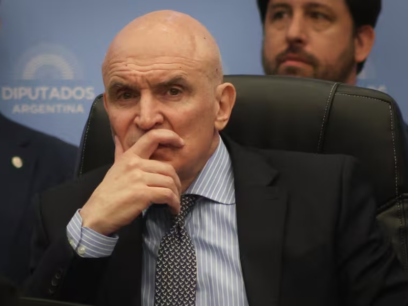 Espert evitó responder si recibió US$200.000 y Milei respaldó su candidatura