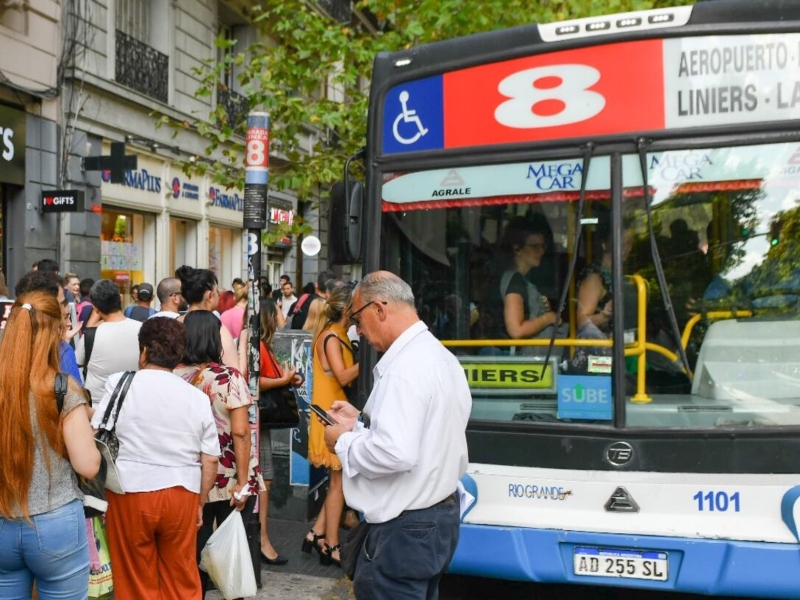 Los colectivos de PBA y CABA aumentarán 4,1% desde el 1 de noviembre