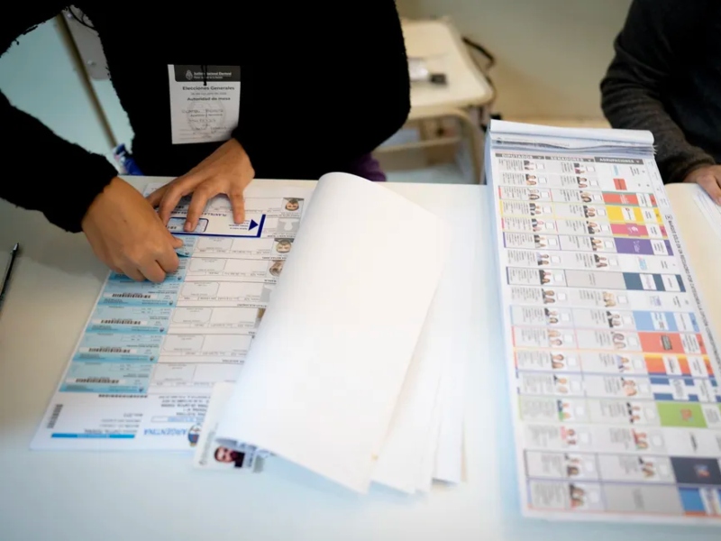 Cerraron las elecciones con buen debut de la BUP y la participación más baja desde 1983