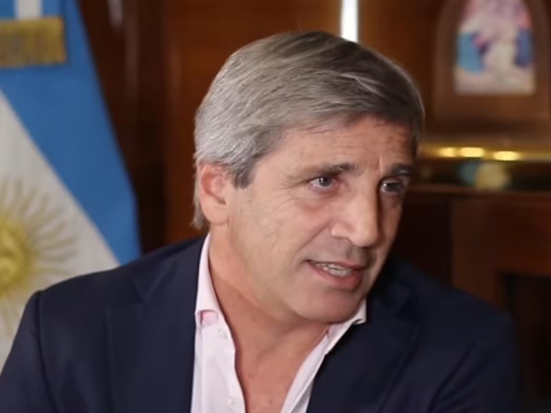 El Gobierno insiste en que no habrá modificaciones en el programa económico