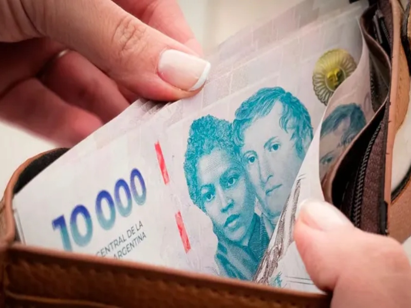 Los salarios crecieron 3,2% en agosto y se ubicaron por encima de la inflación