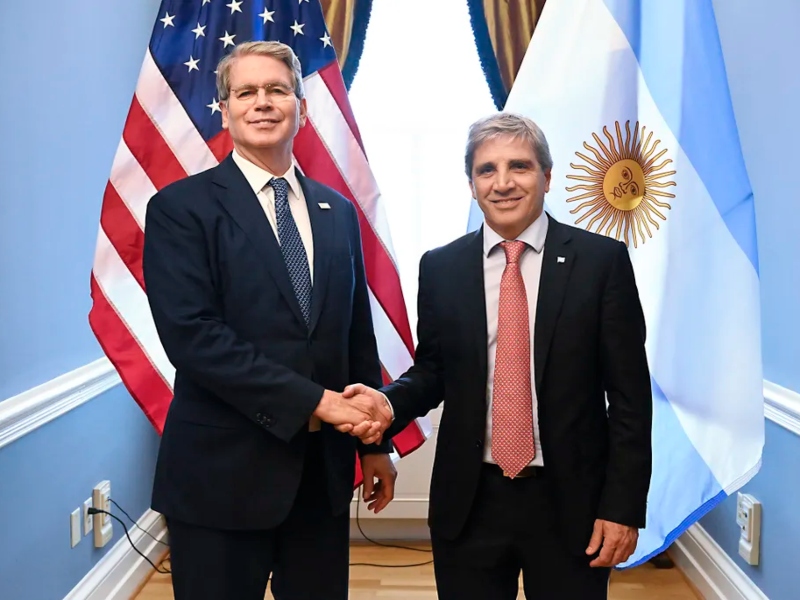 Estados Unidos volvió a comprar pesos y el salvataje total sería de US$40.000