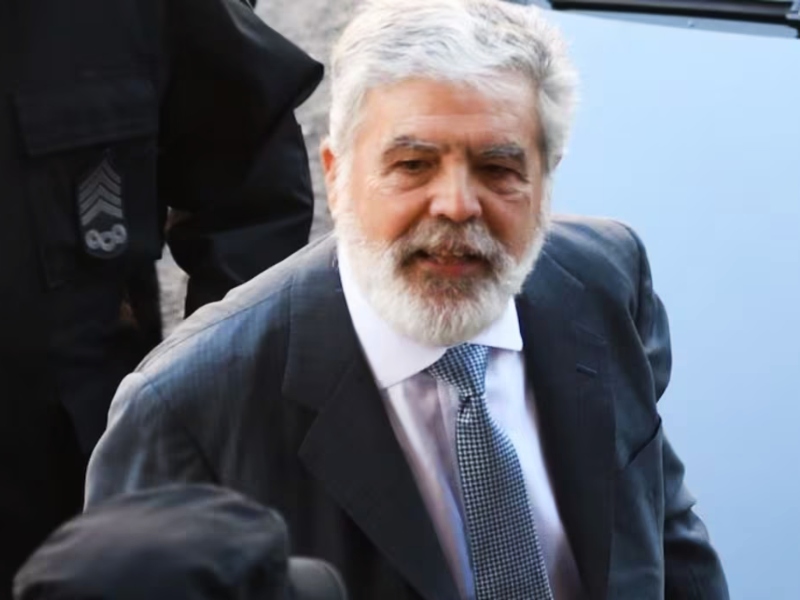 Ordenan detención de Julio de Vido tras confirmarse la condena por la Tragedia de Once