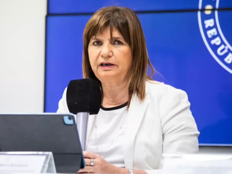 Tras la sanción a Estudiantes, el Gobierno apuntó contra «Chiqui» Tapia: «Está con la mafia»