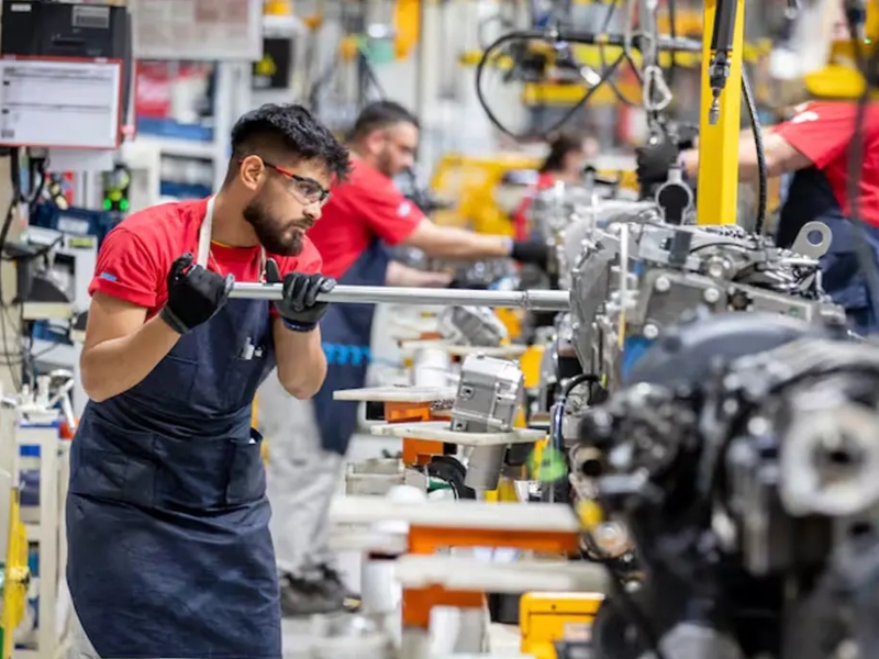 En septiembre, la actividad económica registró una suba mensual del 0,5%