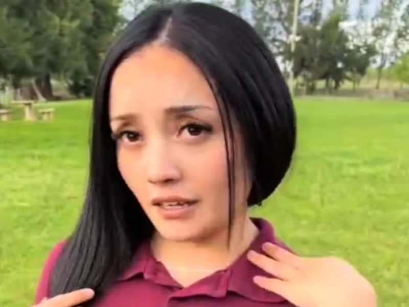 Suspendieron a una policía de la Ciudad por grabar videos en TikTok con su uniforme