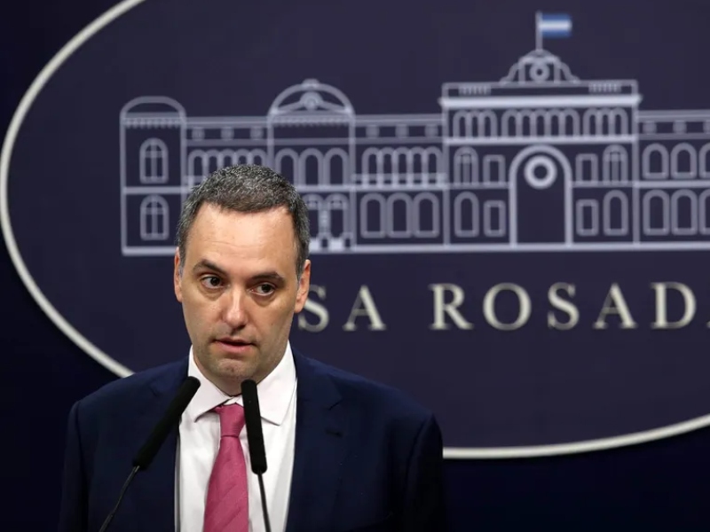 La Casa Rosada calificó de «perverso y extorsivo» el paro general de la CGT