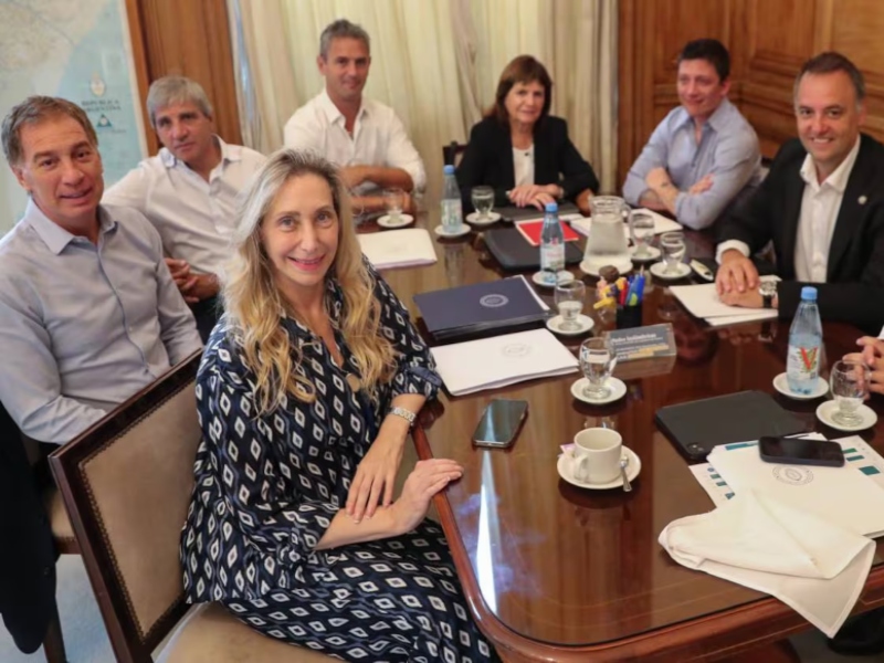 Reforma laboral: el oficialismo quiere sesionar este jueves y aceptaría cambios en las licencias por enfermedad