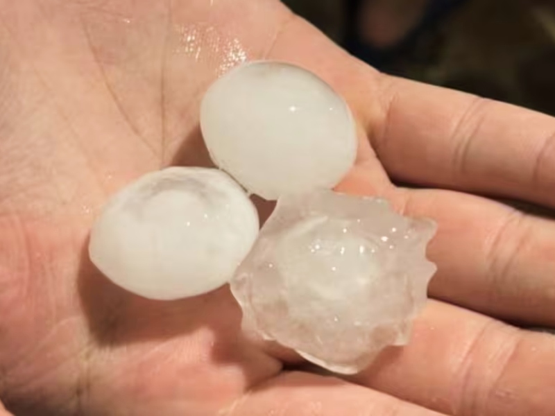 Fuerte tormenta y granizo en varios barrios del AMBA durante la madrugada