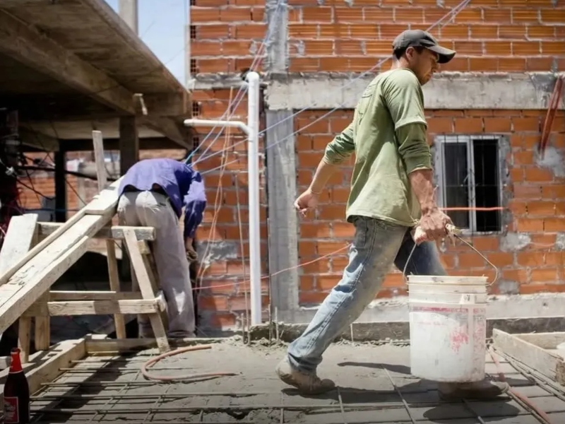 Cuatro de cada diez trabajadores son informales, según informe de la UBA