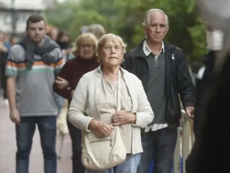 Confirmaron el bono de $70.000 para los jubilados de la mínima en abril