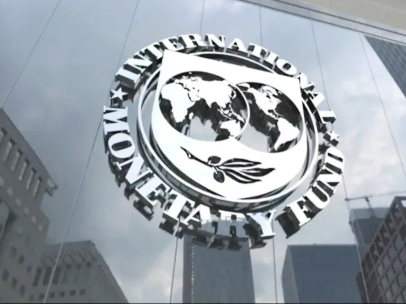 Por la guerra, el FMI recortó sus estimaciones para la economía argentina