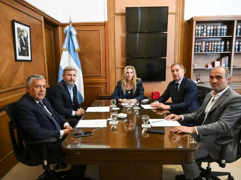 Karina Milei se reunió con gobernadores en medio del reclamo por obra pública