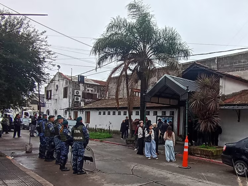 Desalojaron el boliche Pinar de Rocha con gente bailando adentro por una deuda