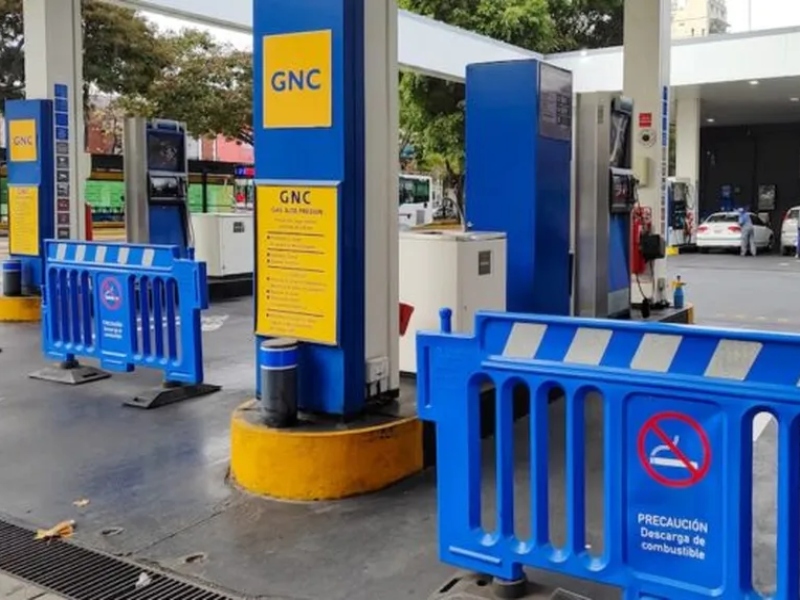 Restringen las ventas de GNC en las estaciones de servicio del AMBA por el frío
