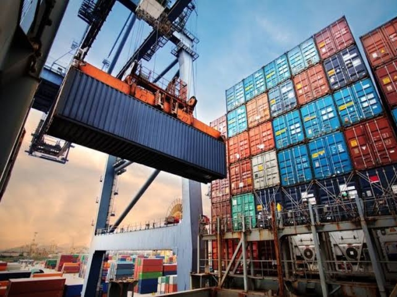 Extienden alivio fiscal para importaciones de bienes esenciales e insumos industriales