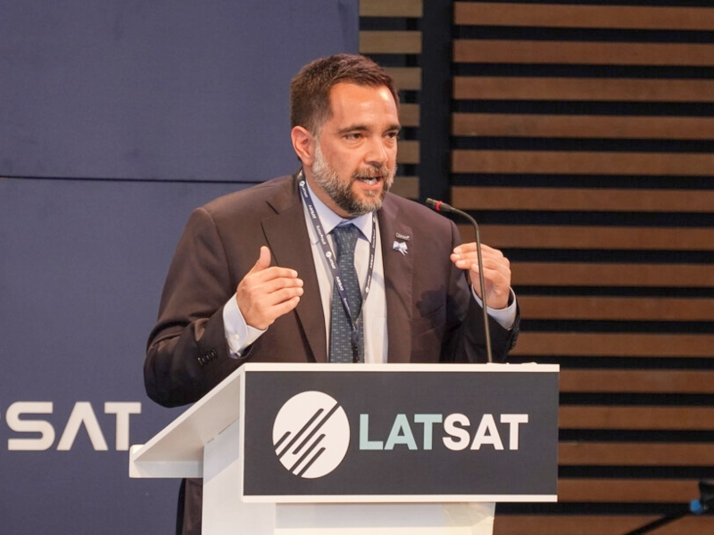Valijas con dólares y fajos termosellados: qué encontraron en los allanamientos al extitular de ARSAT
