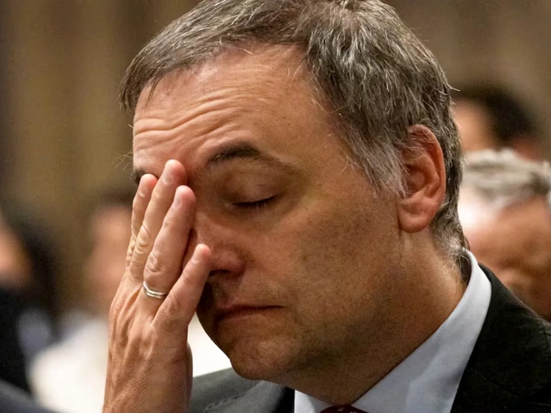 El fiscal pidió una batería de nuevas medidas en la causa contra Manuel Adorni